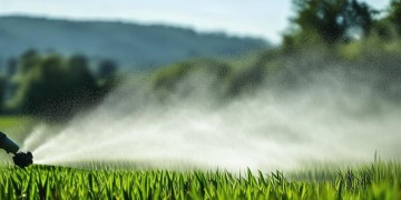 物业喷农药合法吗?